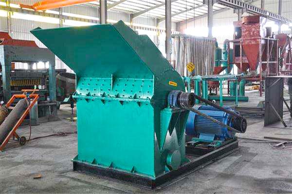 木材粉碎機 木材粉碎機